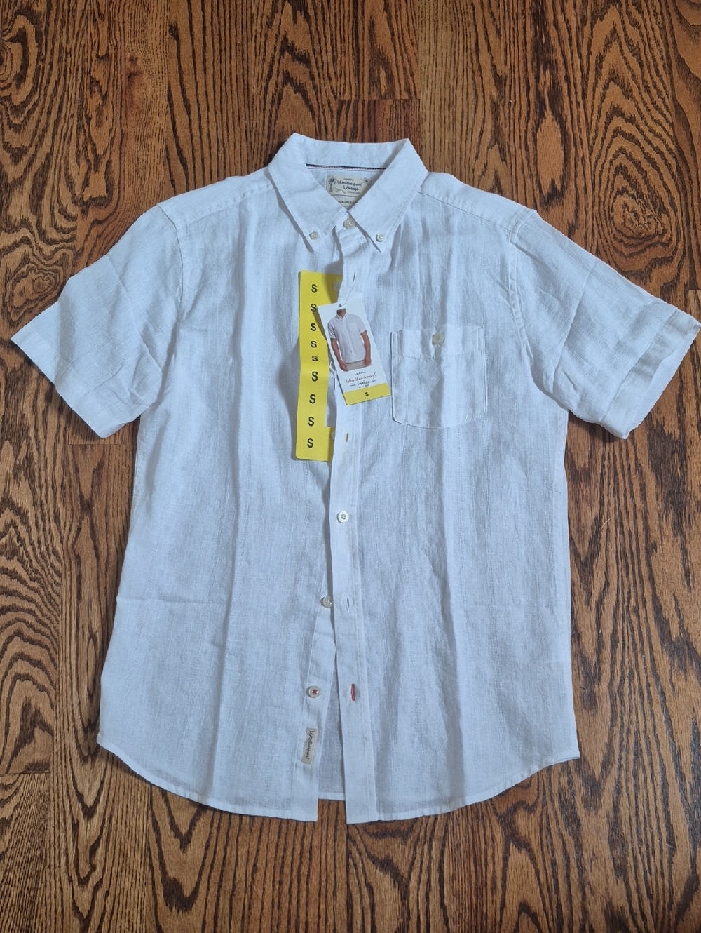 Men's White Short-Sleeve Weatherproof Vintage Button-Down Shirt